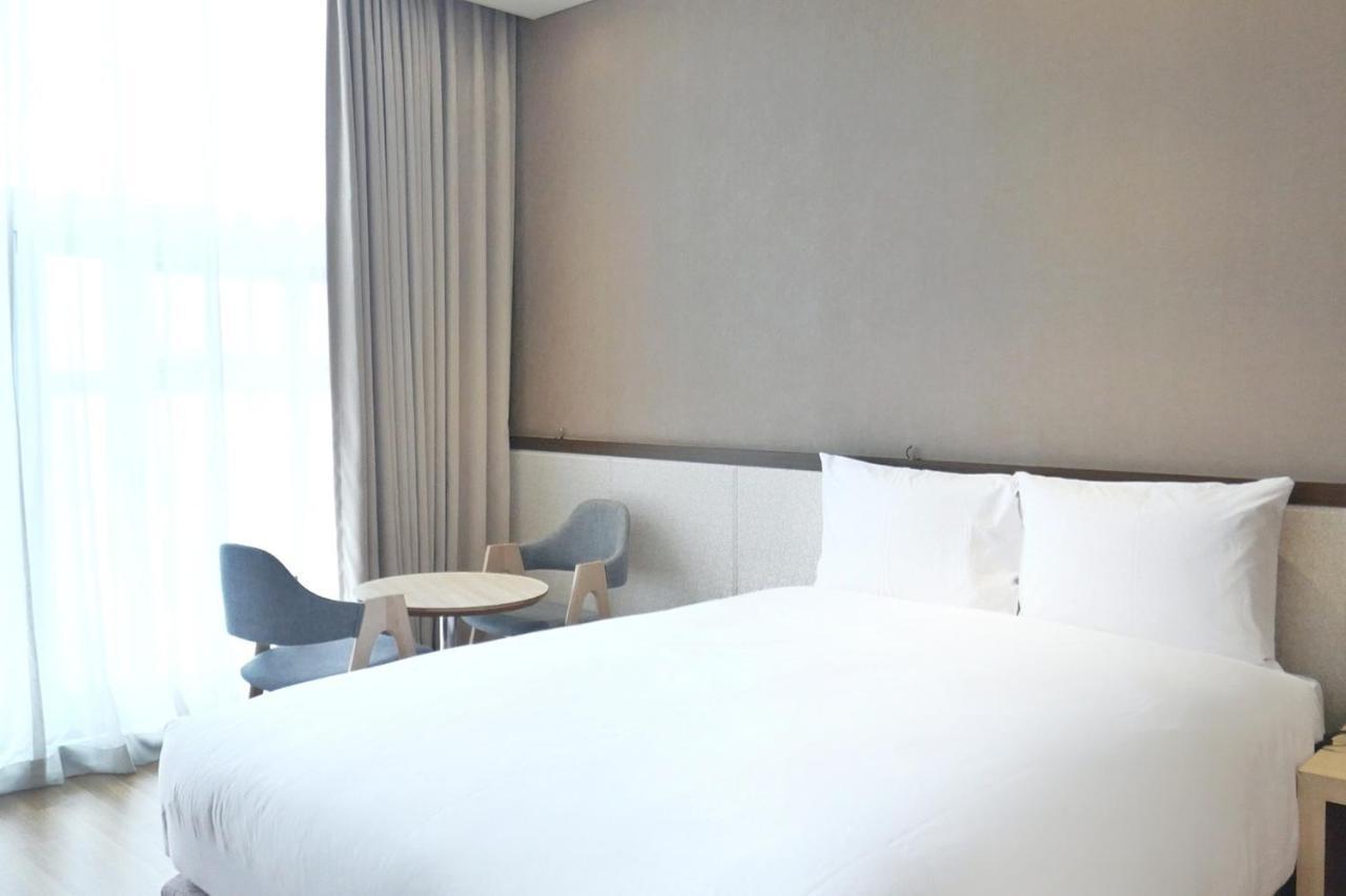 Rosana Hotel Seoul Exterior photo